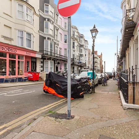 Cosy Studio Flat Moments From The Beach, Kemptown ブライトン エクステリア 写真