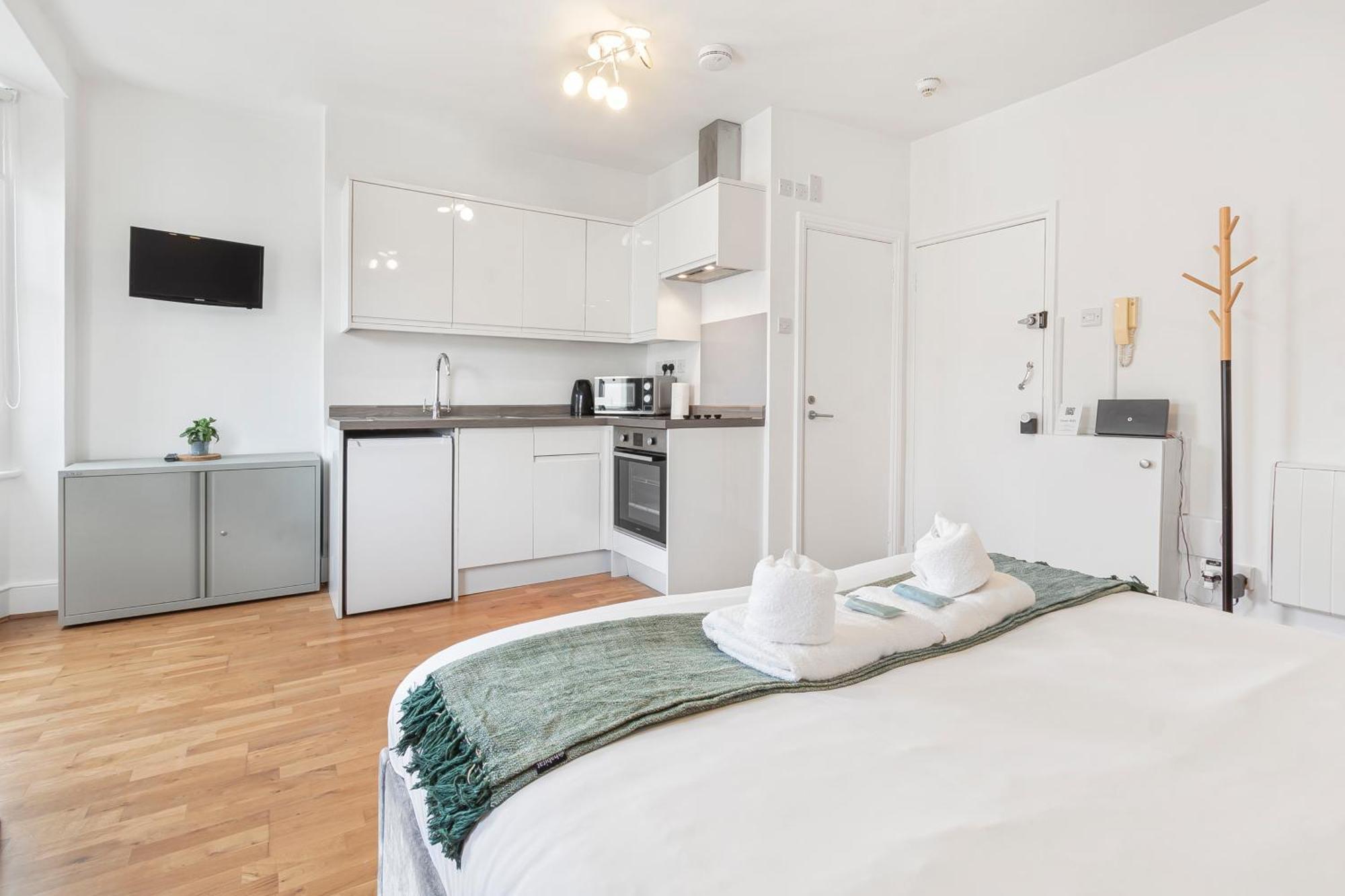 Cosy Studio Flat Moments From The Beach, Kemptown ブライトン エクステリア 写真